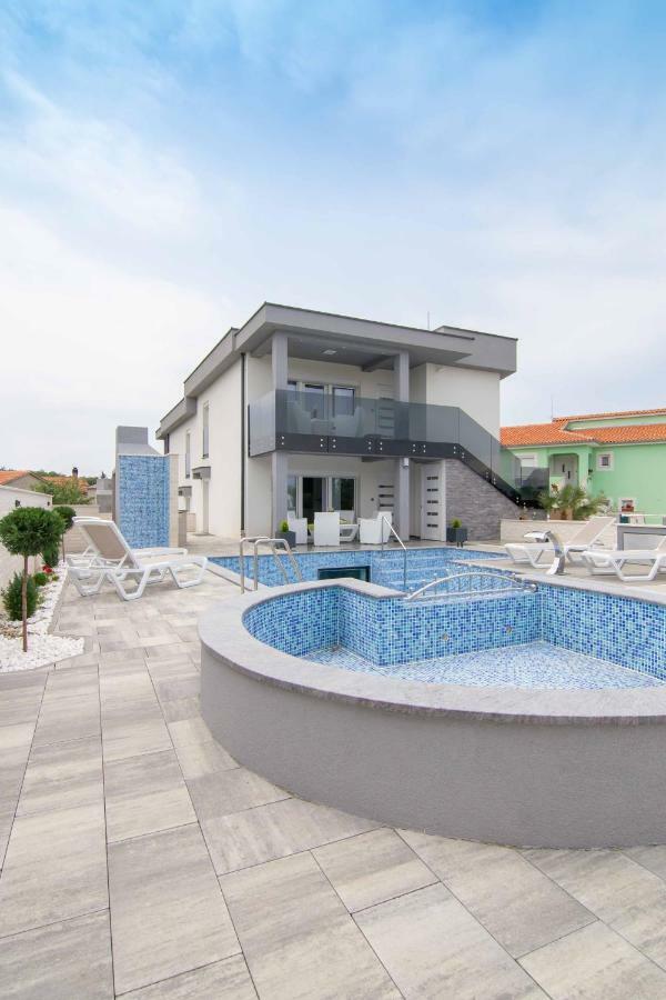 Apartment Luxury Beganovic-vrh *